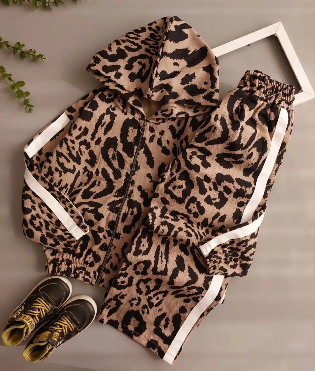 ست سویشرت شلوار پلنگی سایز ۴۵ تا ۶۵